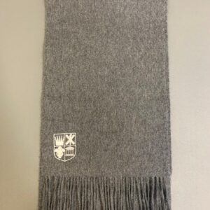 a picture of the white logo High School of Dundee scarf