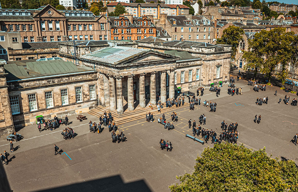 Keeping in Touch - High School of Dundee