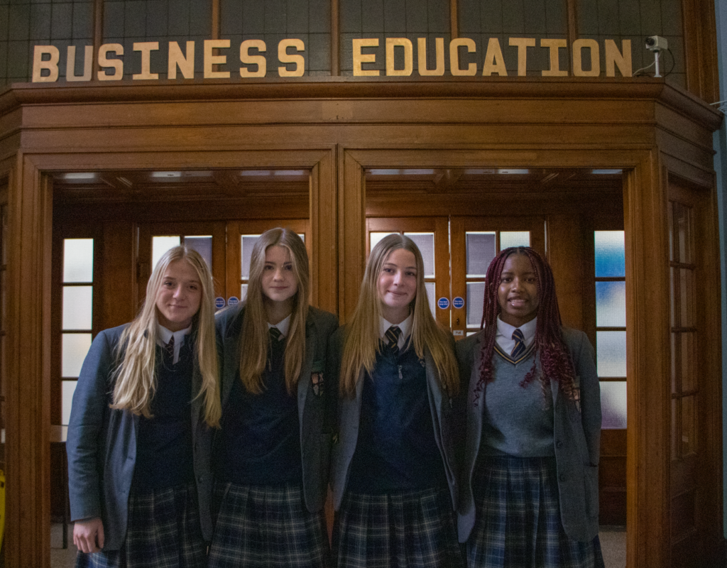 HSD girls win Elevator Pitch award in Growing Future Assets competition